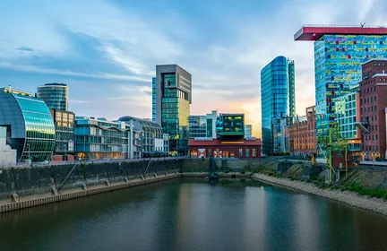 Führungsweiterbildung in Düsseldorf bei der Schuppan Leadership Akademie